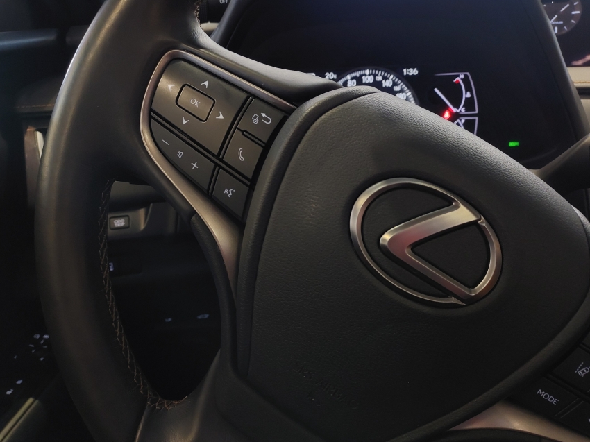 lexus ux 250h 2.0 vvt-i hybrid luxury cvt hibrido 4p automatico 2020