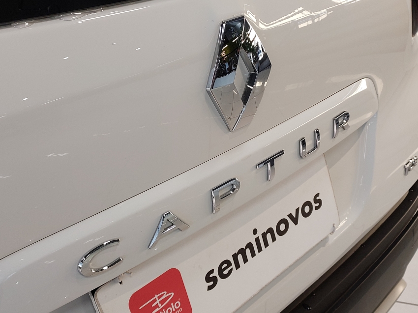 renault captur 1.3 tce flex zen x-tronic 4p automatico 2022