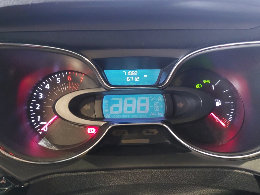 renault captur 1.3 tce flex zen x-tronic 4p automatico 2022