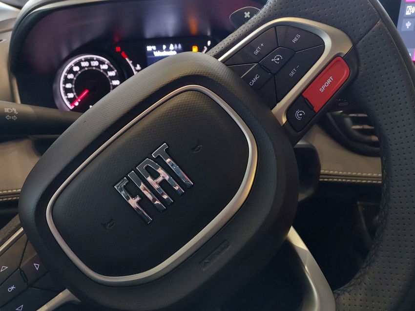 fiat fastback 1.0 turbo 200 flex audace cvt 4p automatico 2025