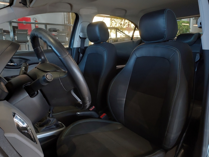 chevrolet onix 1.0 mpfi lt 8v flex 4p manual 2019