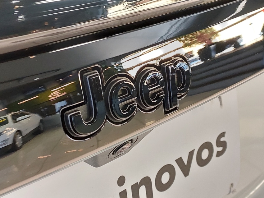 jeep commander 2.0 hurricane 4 turbo gasolina blackhawk at9 4p automatico 2025