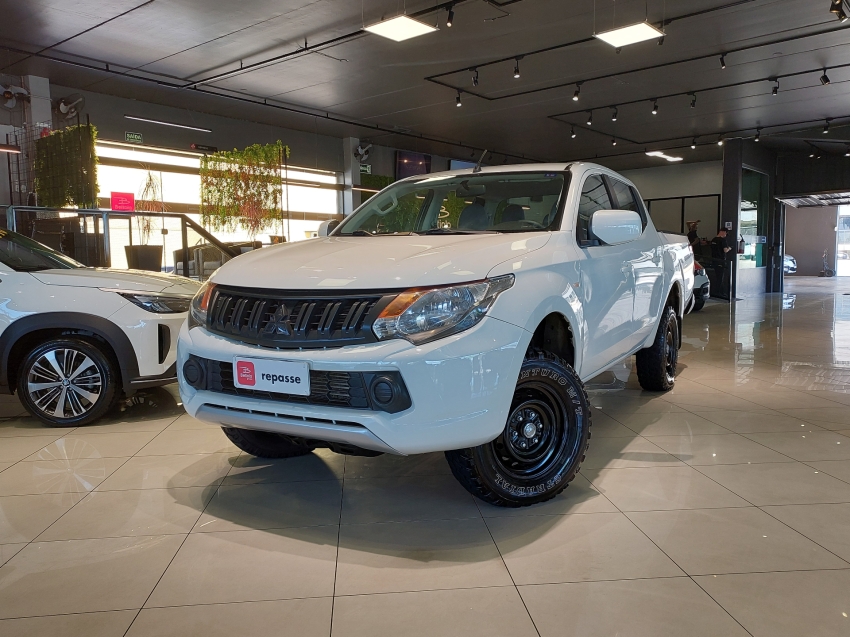 mitsubishi l200 triton 2.4 16v turbo diesel gl cd 4x4 manual 4p 2022