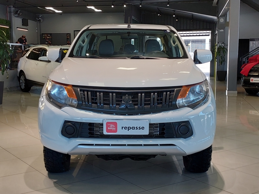 mitsubishi l200 triton 2.4 16v turbo diesel gl cd 4x4 manual 4p 2022