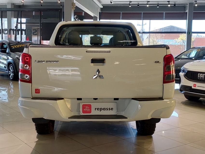 mitsubishi l200 triton 2.4 16v turbo diesel gl cd 4x4 manual 4p 2022