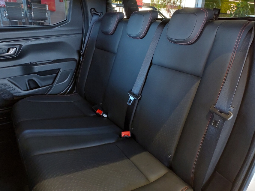 fiat strada 1.0 turbo 200 flex ultra cd cvt 4p automatico 2024