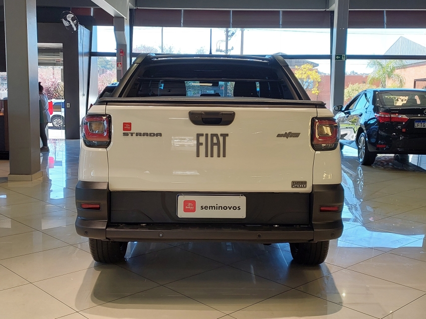 fiat strada 1.0 turbo 200 flex ultra cd cvt 4p automatico 2024