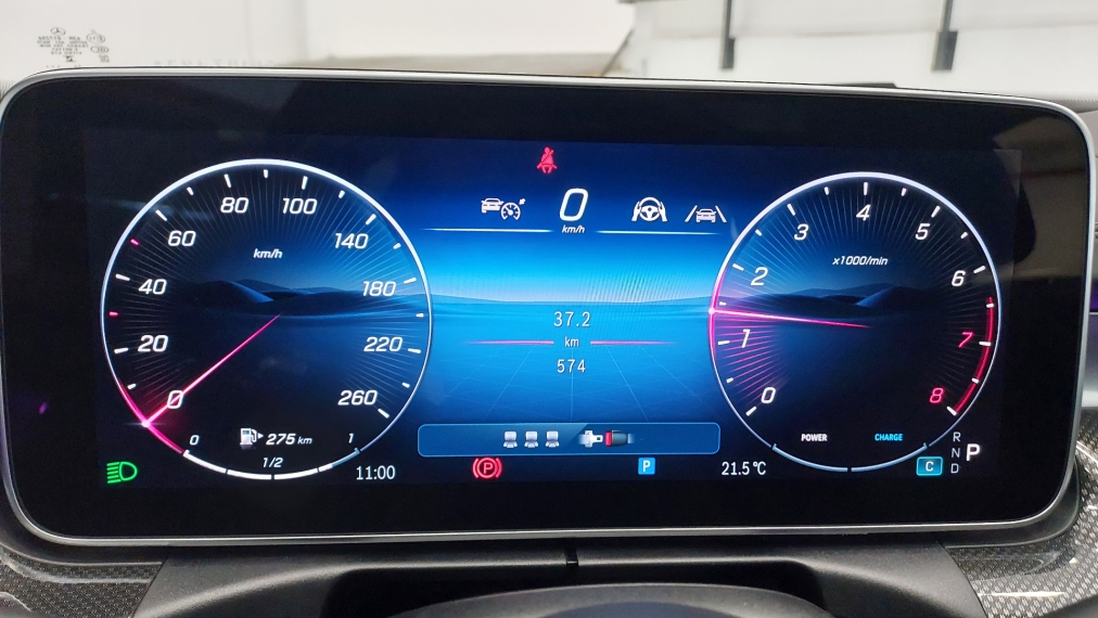 mercedes-benz c 300 2.0 eq boost hibrido amg line 9g-tronic 4p automatico 2025