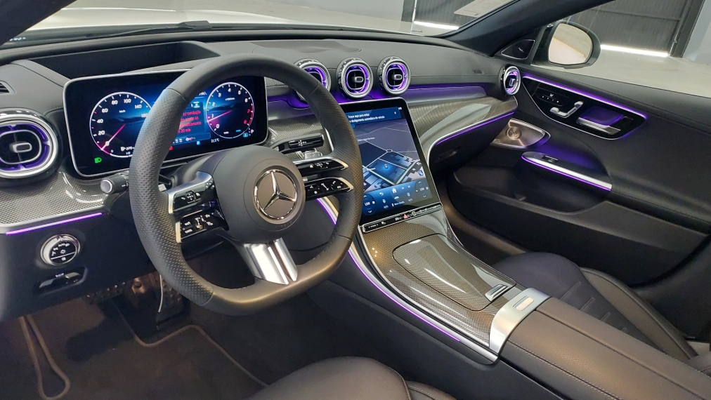 mercedes-benz c 300 2.0 eq boost hibrido amg line 9g-tronic 4p automatico 2025