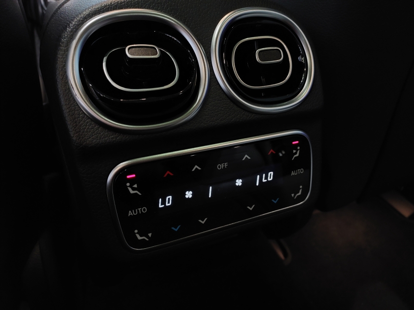 mercedes-benz c 300 2.0 eq boost hibrido amg line 9g-tronic 4p automatico 202524