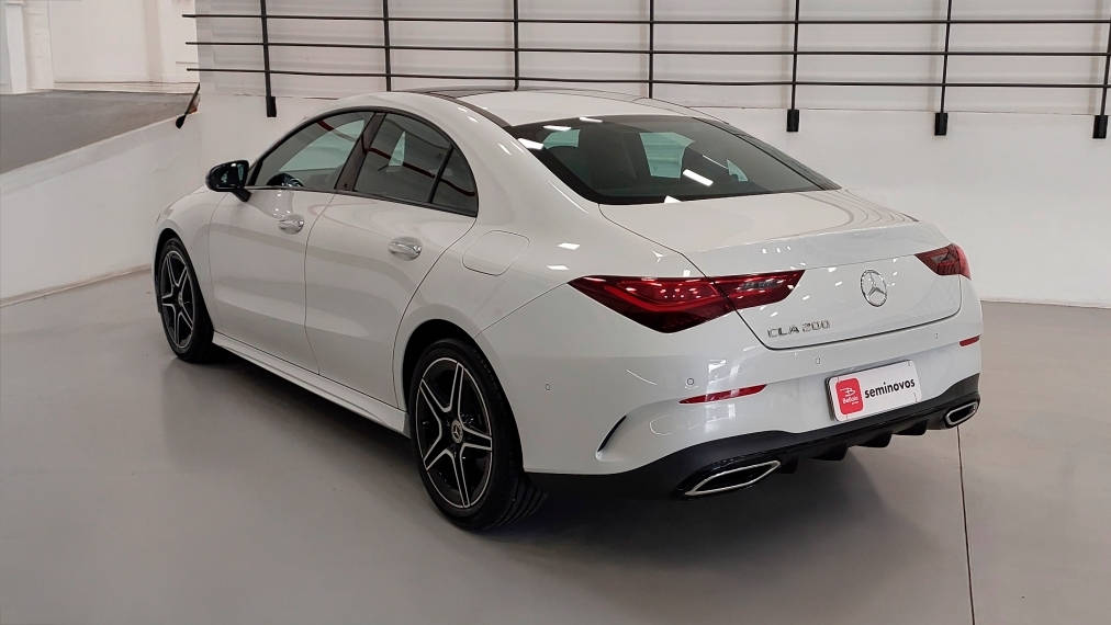 mercedes-benz cla 200 1.3 mhev 7g-dct hibrido 4p automatico 2024