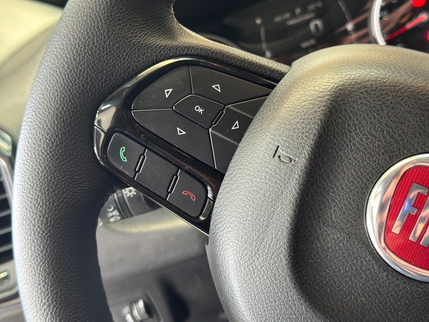 fiat toro 1.8 16v evo flex freedom at6 4p automatico 2017