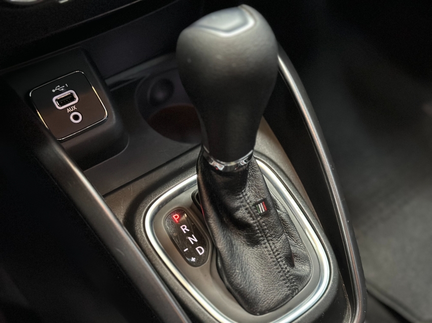 fiat cronos 1.8 e.torq flex precision at6 4p automatico 2021
