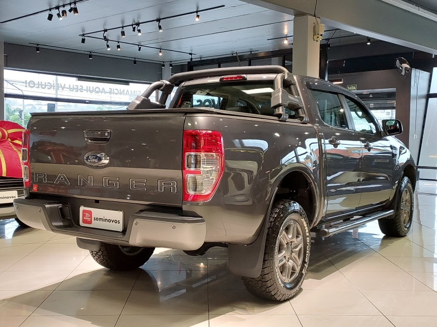 ford ranger 2.2 xls 4x4 cd 16v diesel 4p automatico 2022