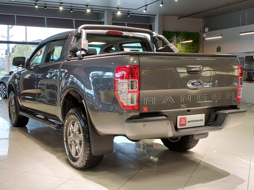 ford ranger 2.2 xls 4x4 cd 16v diesel 4p automatico 2022
