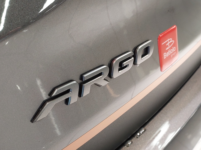 fiat argo 1.3 firefly flex trekking cvt 4p automatico 2026