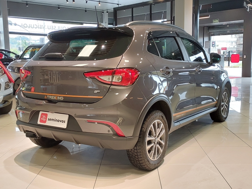fiat argo 1.3 firefly flex trekking cvt 4p automatico 2026