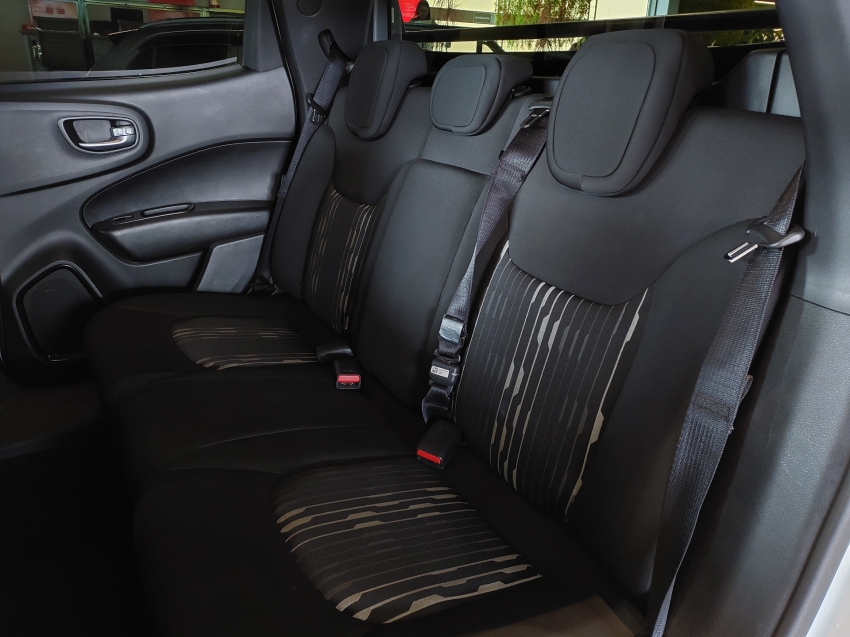 fiat toro 2.4 16v multiair flex freedom at9 4p automatico 2017