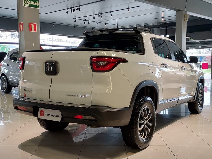 fiat toro 2.4 16v multiair flex freedom at9 4p automatico 2017
