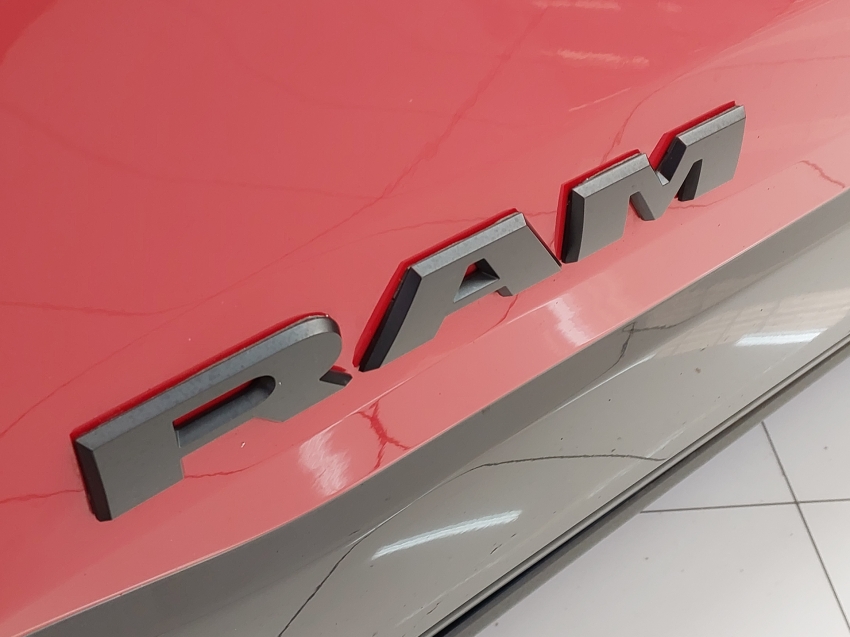 ram 1500 5.7 v8 gasolina rebel cd 4x4 automatico 4p 2021