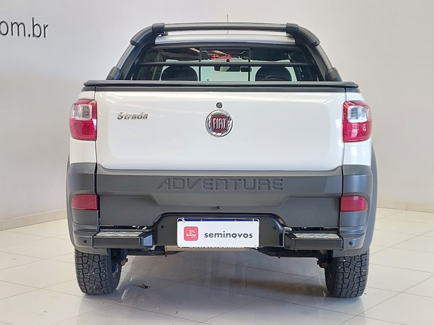 fiat strada 1.8 mpi adventure cd 16v flex 3p manual 2020