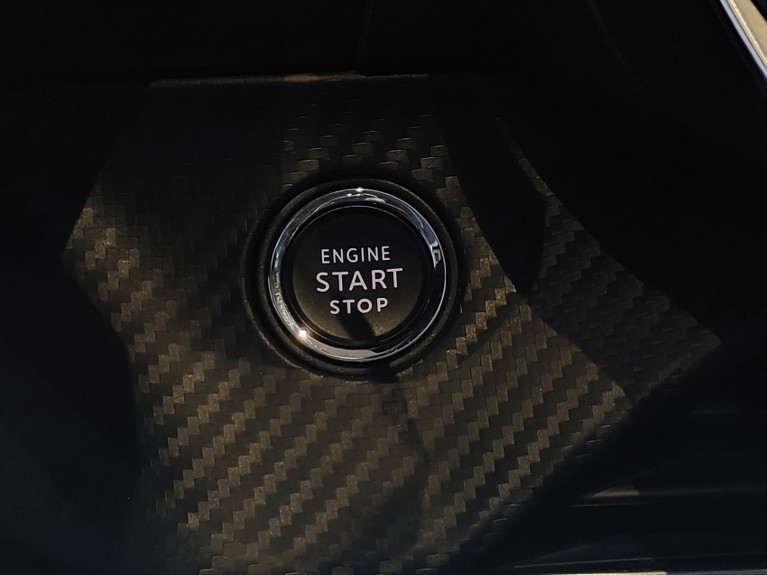 peugeot 208 1.6 16v flex griffe at6 4p automatico 2022