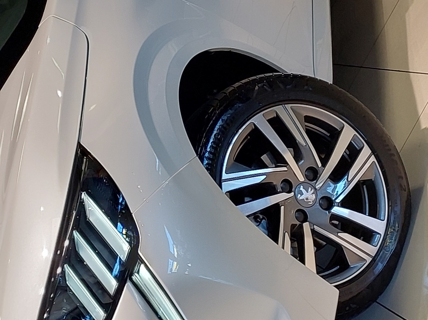 peugeot 208 1.6 16v flex griffe at6 4p automatico 2022
