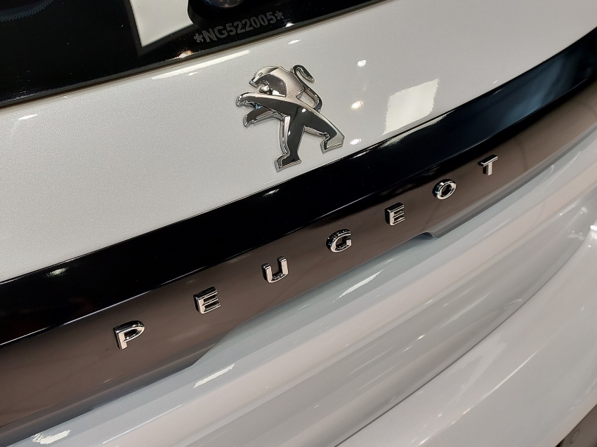 peugeot 208 1.6 16v flex griffe at6 4p automatico 2022