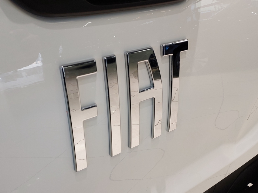 fiat strada 1.3 firefly flex freedom cd manual 4p 2023