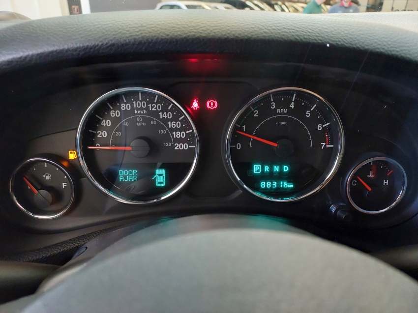 jeep wrangler 3.6 sport 4x4 v6 12v gasolina 2p automatico 2015