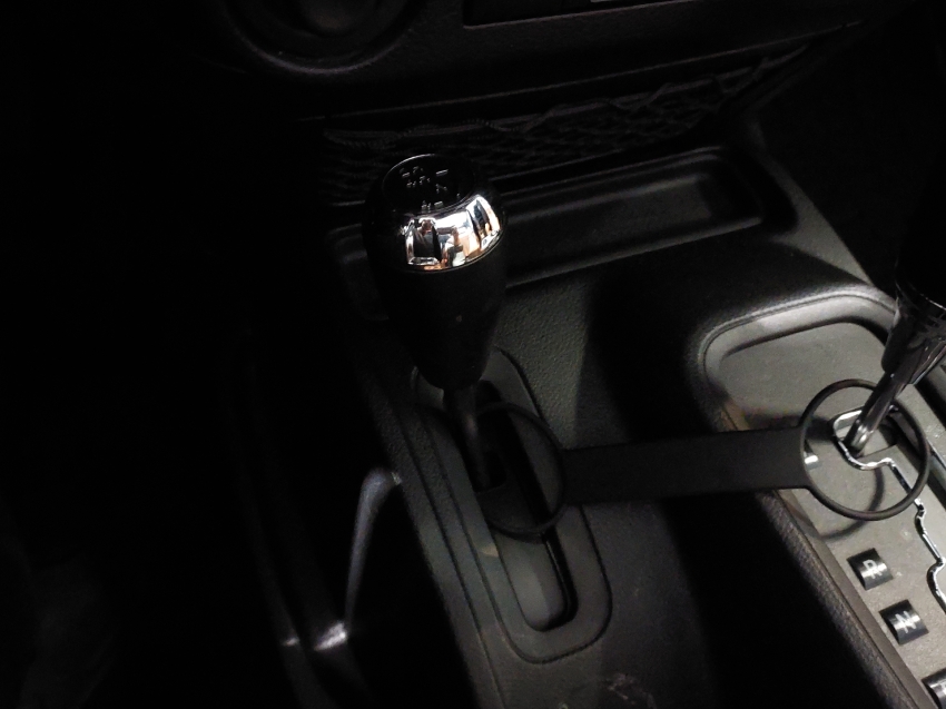 jeep wrangler 3.6 sport 4x4 v6 12v gasolina 2p automatico 201514