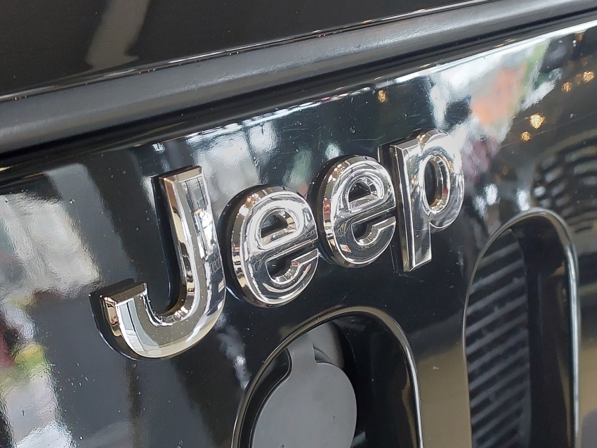 jeep wrangler 3.6 sport 4x4 v6 12v gasolina 2p automatico 201517