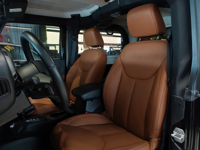 jeep wrangler 3.6 sport 4x4 v6 12v gasolina 2p automatico 20158