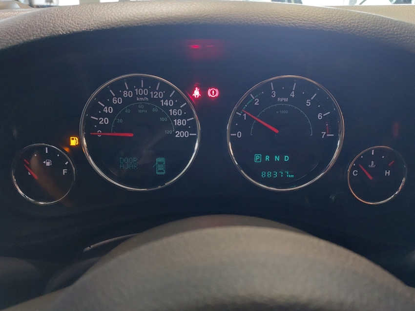 jeep wrangler 3.6 sport 4x4 v6 12v gasolina 2p automatico 201513