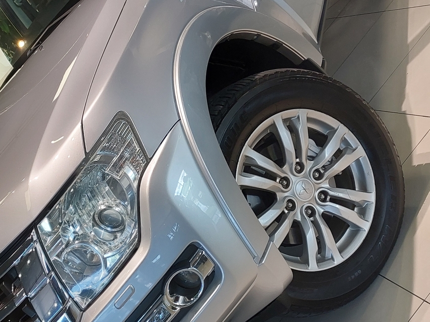 mitsubishi pajero full 3.2 hpe 4x4 16v turbo intercooler diesel 4p automatico 201627