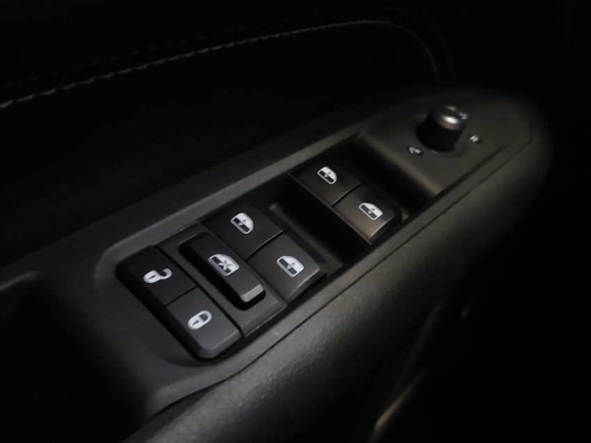 jeep compass 1.3 t270 turbo flex longitude at6 4p automatico 2023
