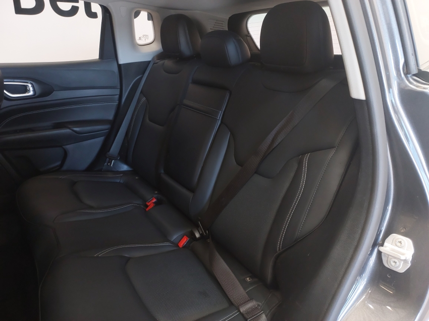 jeep compass 1.3 t270 turbo flex longitude at6 4p automatico 2023