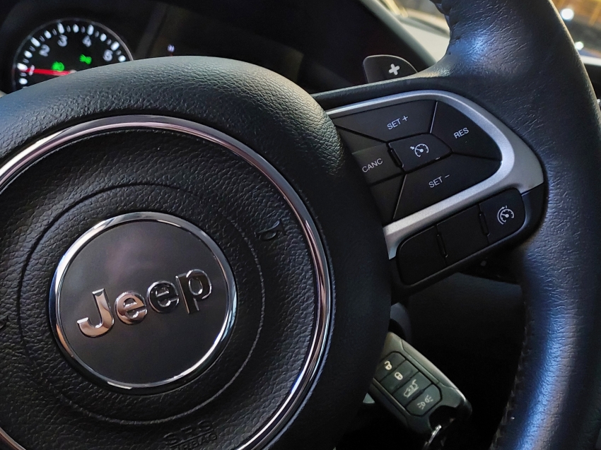 jeep renegade 1.8 16v flex longitude 4p automatico 2021