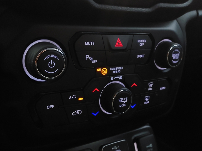 jeep renegade 1.8 16v flex longitude 4p automatico 2021