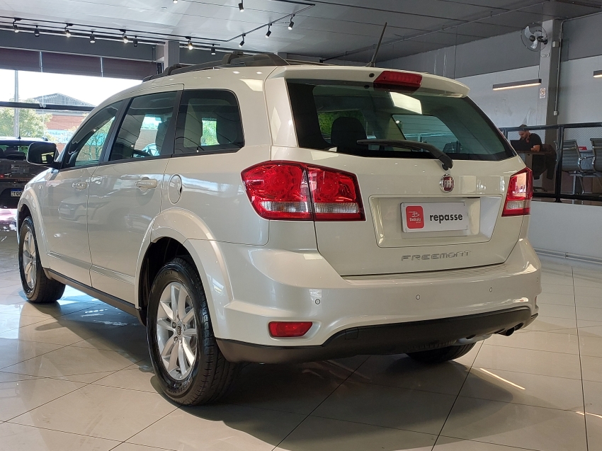 fiat freemont 2.4 emotion 16v gasolina 4p automatico flex 2014