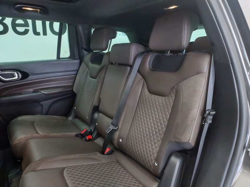 jeep commander 2.0 td380 turbo diesel overland at9 4p automatico 2022