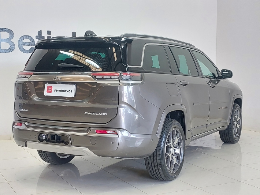 jeep commander 2.0 td380 turbo diesel overland at9 4p automatico 2022