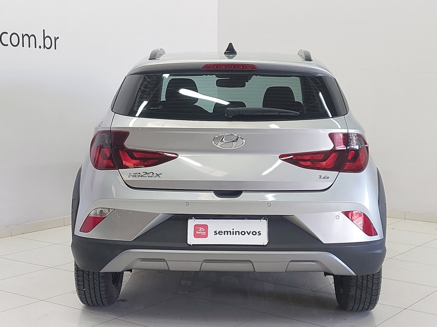 hyundai hb20x 1.6 16v flex evolution automatico 4p 2021