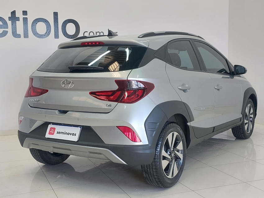 hyundai hb20x 1.6 16v flex evolution automatico 4p 2021