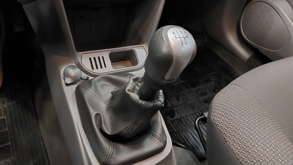 chevrolet celta 1.0 mpfi advantage 8v flex 4p manual 2014