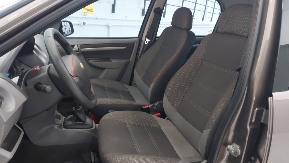 chevrolet celta 1.0 mpfi advantage 8v flex 4p manual 2014
