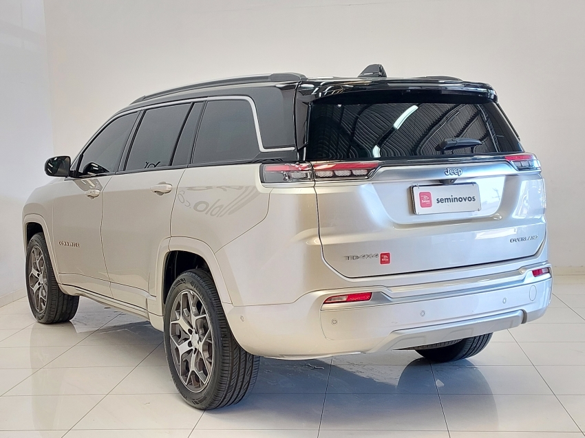 jeep commander 2.0 td380 turbo diesel overland at9 4p automatico 2023