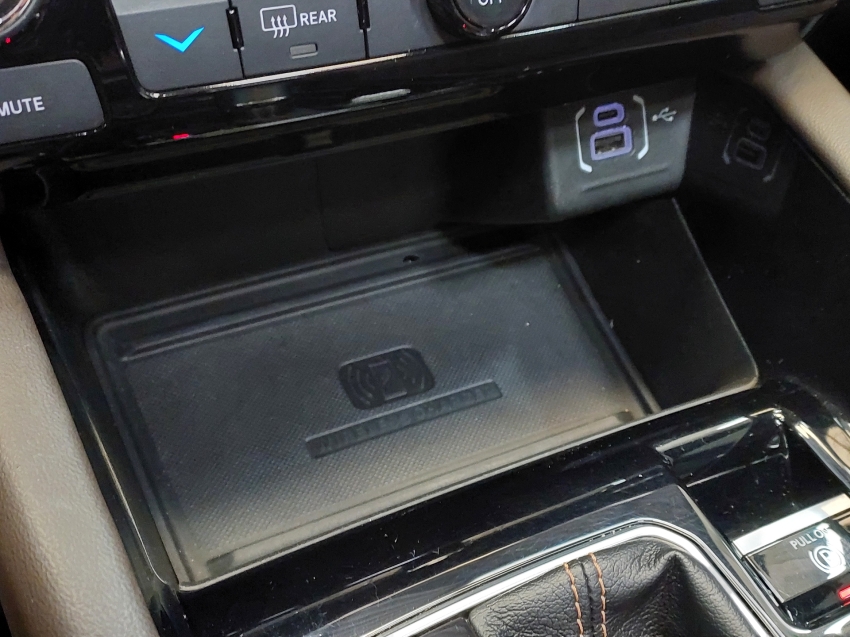 jeep commander 2.0 td380 turbo diesel overland at9 4p automatico 2023
