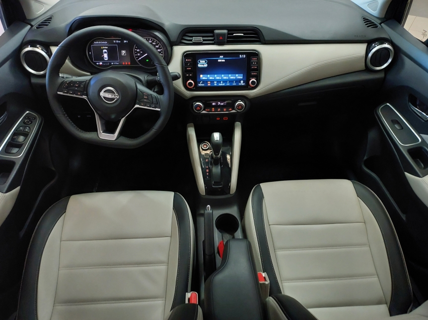 nissan versa 1.6 16v flex exclusive xtronic 4p automatico 2025