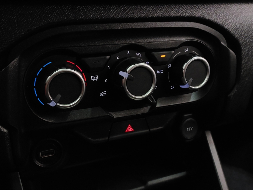 citroen c3 1.6 16v flex first edition at6 4p automatico 2023